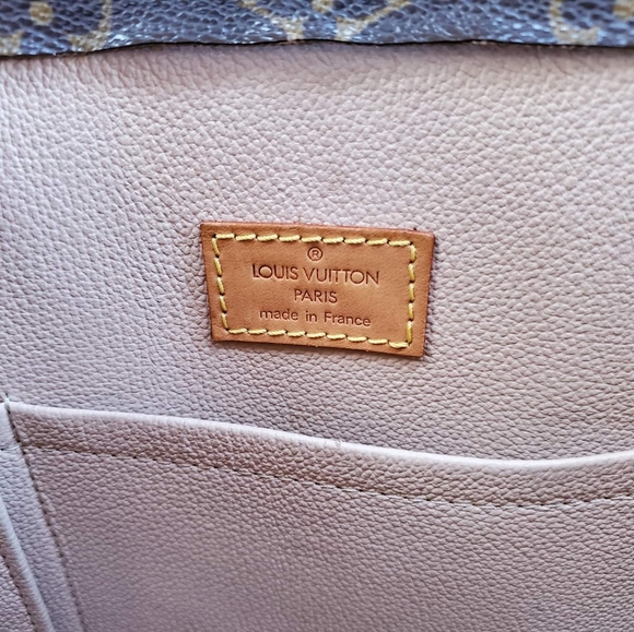 Louis Vuitton Sac Plat Handbag - Picture 15 of 16